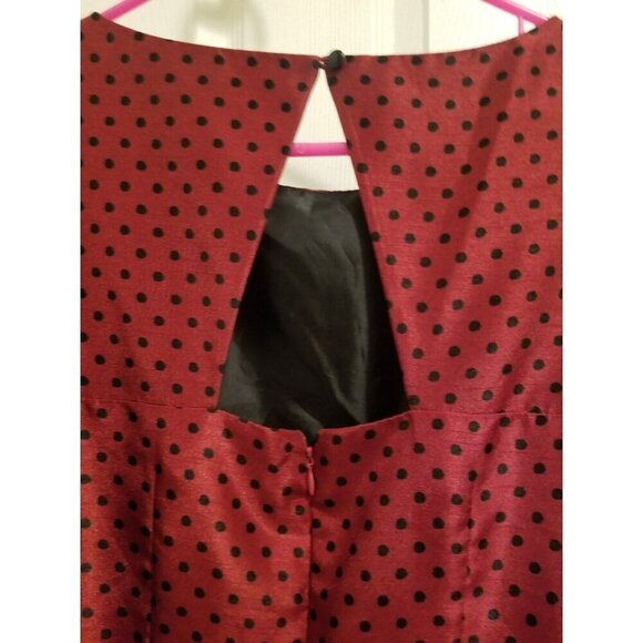 Danny And Nicole Dress Sz 8 Red With Black Polka Dots with black belt Pockets - Picture 4 of 12